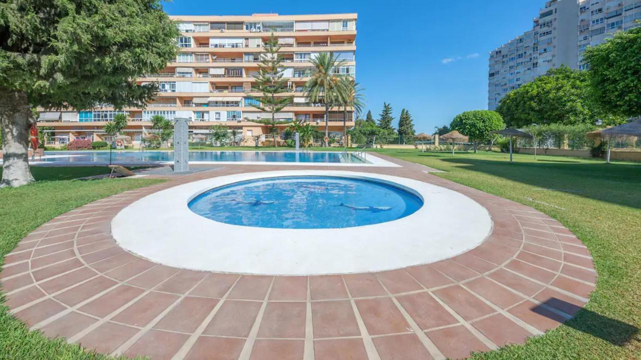 Precioso apartamento moderno y con piscina Torremolinos Bagian luar foto